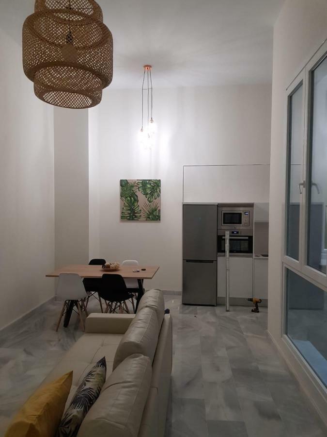 Apartamento Nuevo En Casa Tipo Palacio Cádiz Eksteriør bilde